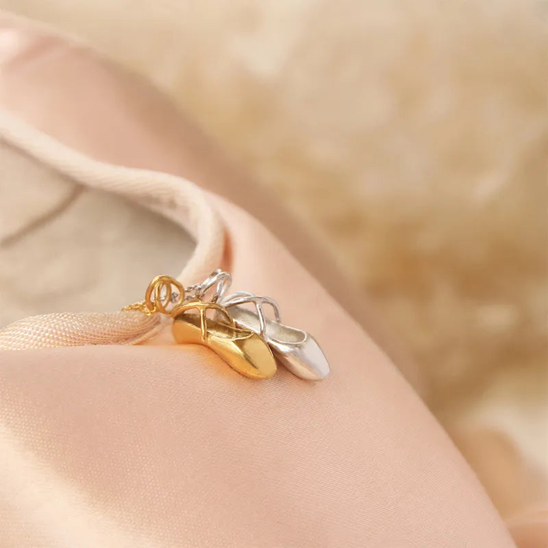 ballet pointe shoe necklace