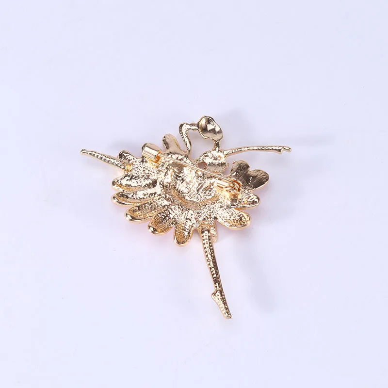 The Inge Ballerina Brooch pink