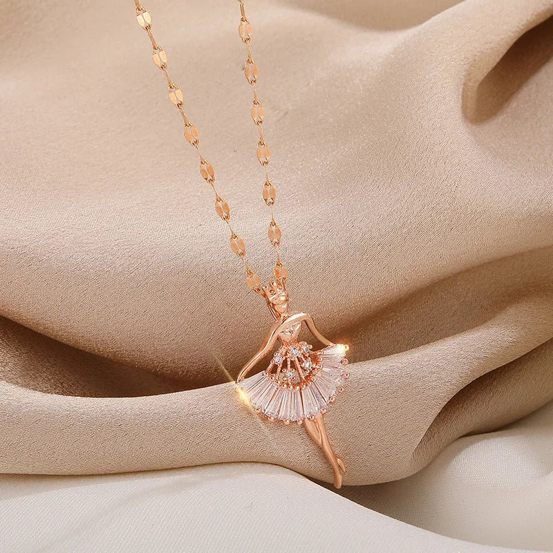 Le collier pendentif Sylvia Ballerina