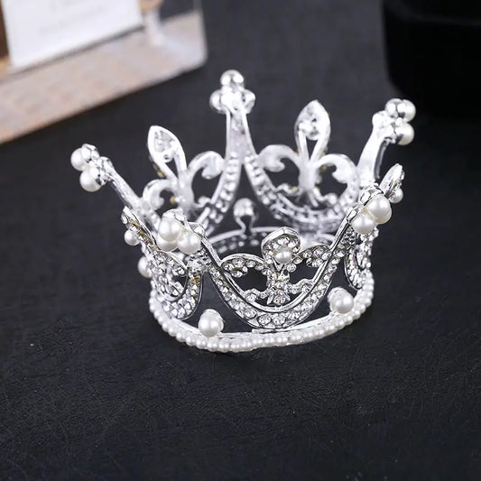 mini corona de plata y perlas