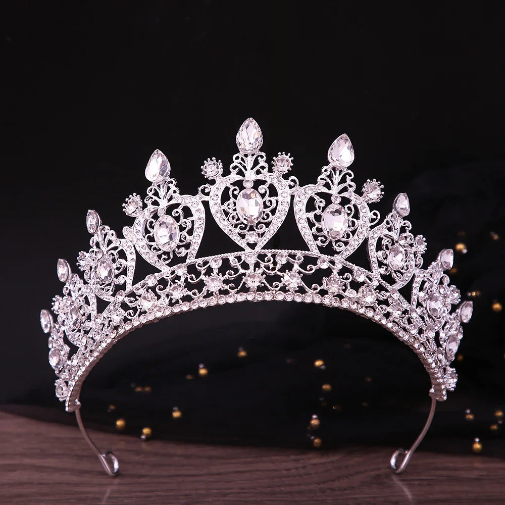 The Laoise Tiara crystal in silver setting