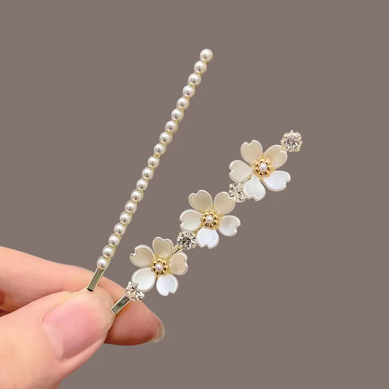 The Min-Ji Floral Bobby Pins