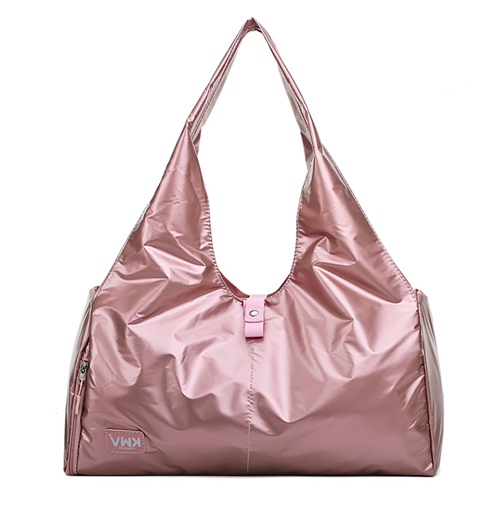 Pearlescent sports and dance bag