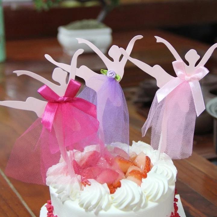 Ballerina-Kuchen und Cupcake-Topper